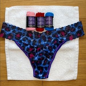 Hanky Panky Signature Lace Original Rise Thongs